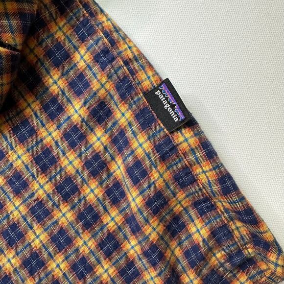 Patagonia Organic Cotton Plaid Button Frint Shirt - Picture 3 of 7